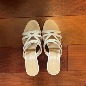 Ivanka Trump Cream Sandals Elegant Slip-On Design